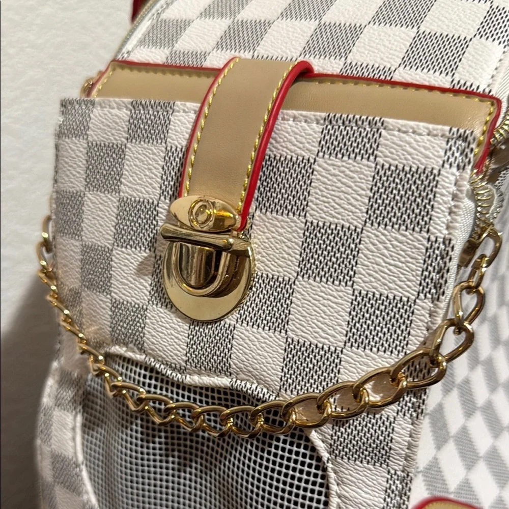 Checkered Beige Pet Bag